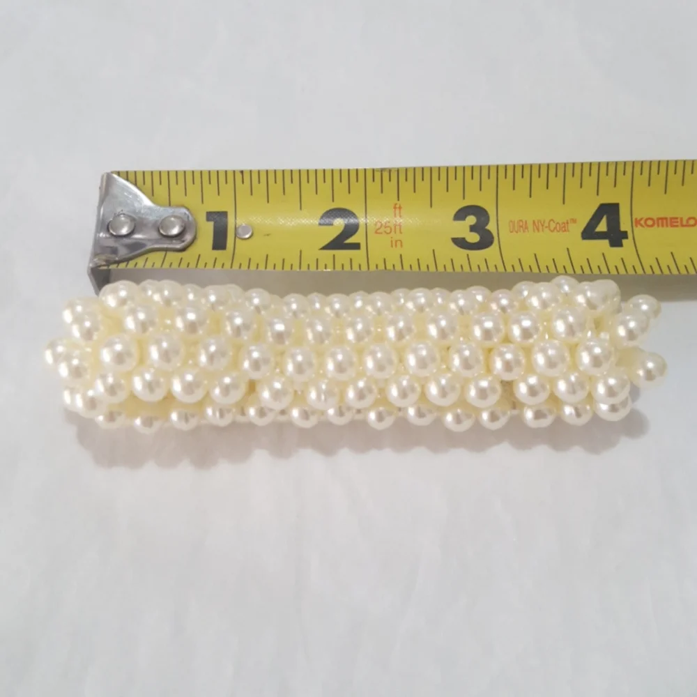 Faux Elastic stacked pearl bracelet NEW
